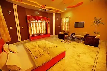Hotel Kinza Udaipur 2*,