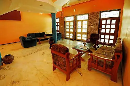 Hotel Kinza Udaipur 2*,